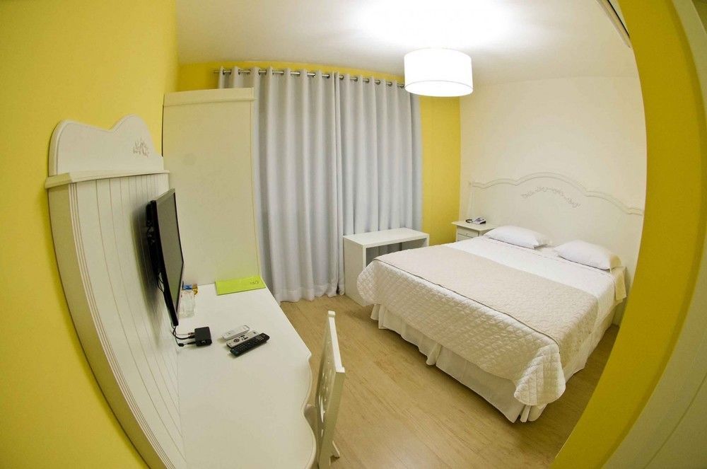 Hotel Oma Zita Forquilhinha Buitenkant foto