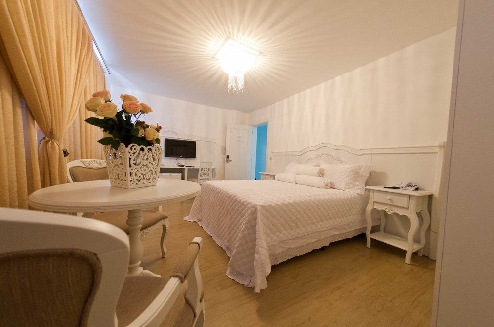 Hotel Oma Zita Forquilhinha Buitenkant foto